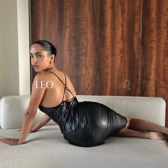 NWOT ARITZIA STRAPPY BACK VEGAN LEATHER DRESS - Picture 4 of 13
